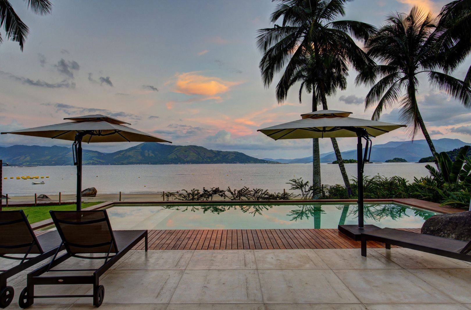 Aluguel casa de luxoAngra dos Reis, Villa 17